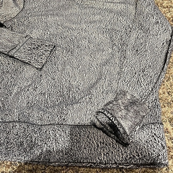 LULULEMON Womens 4 Black White Back Zip Pleated Rush Hour Long Sleeve Top - Picture 4 of 8